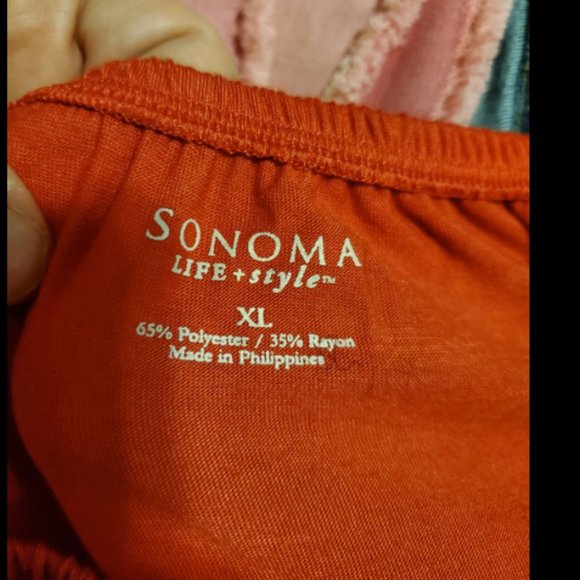 TOP - Picture 2 of 4